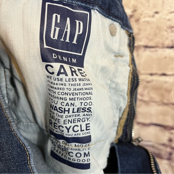 Gap High Rise Medium Wash Raw Hem Denim Jeans - Picture 9 of 9
